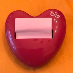 Post it dispenser and paperweight